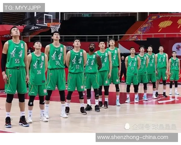 赛后分析：上海篮球队与深圳篮球队的战术对决与表现评估