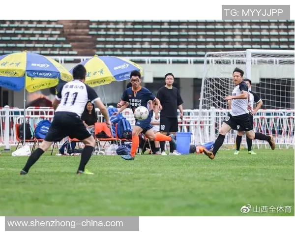 赛后分析：西安足球队与重庆足球队实力对比及比赛亮点总结